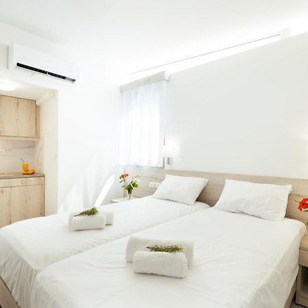 Giannis Apts Rodakino Extérieur photo